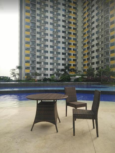 Apartemen Springlake Summarecon Bekasi-By Bu Johan Kültér fotó